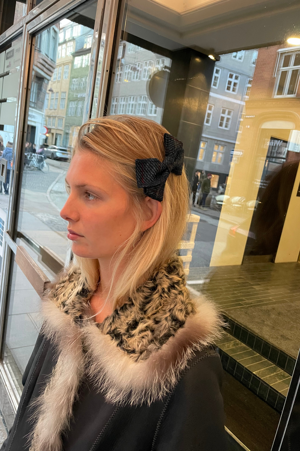 HAIR PIN / Bow