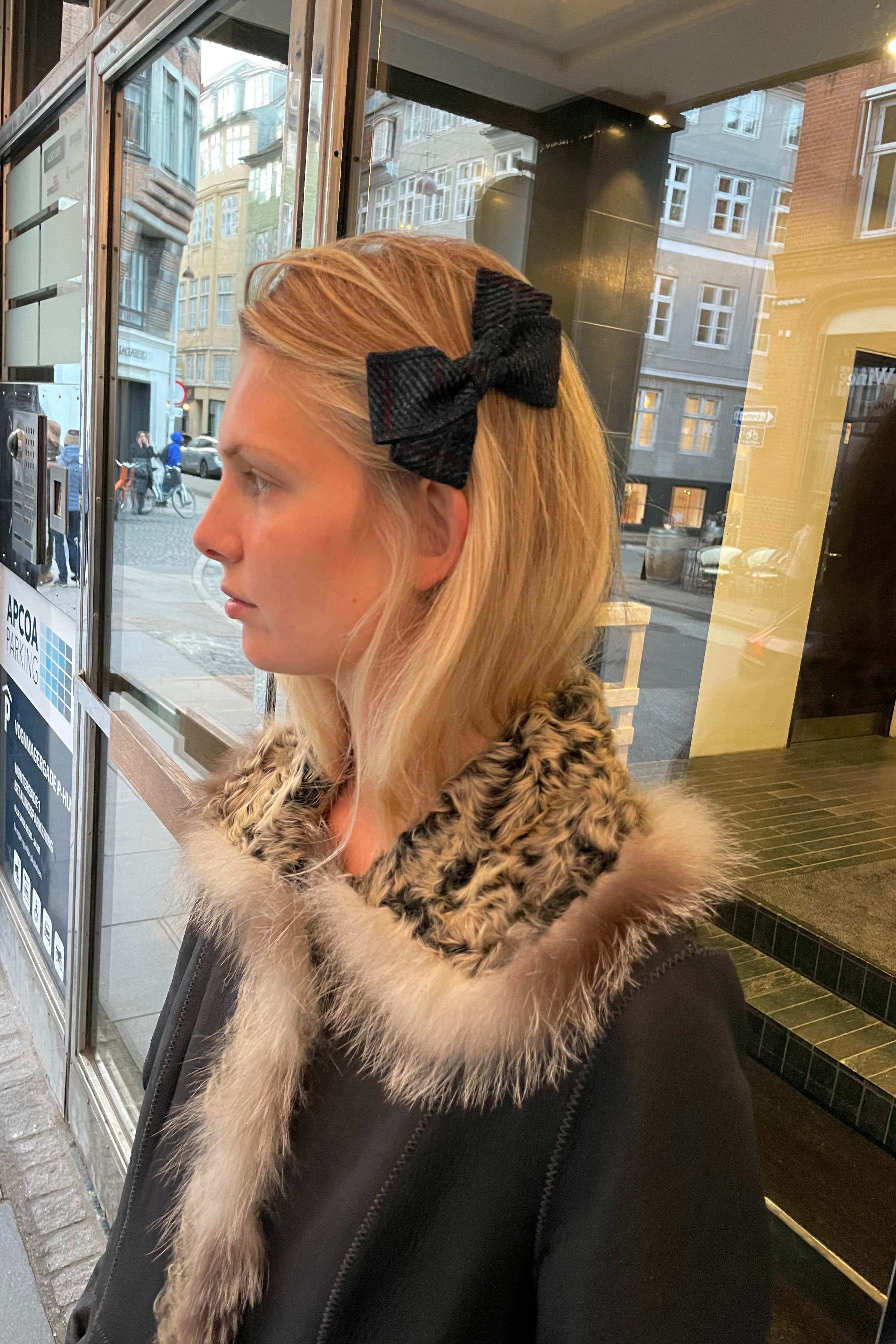 HAIR PIN / Bow