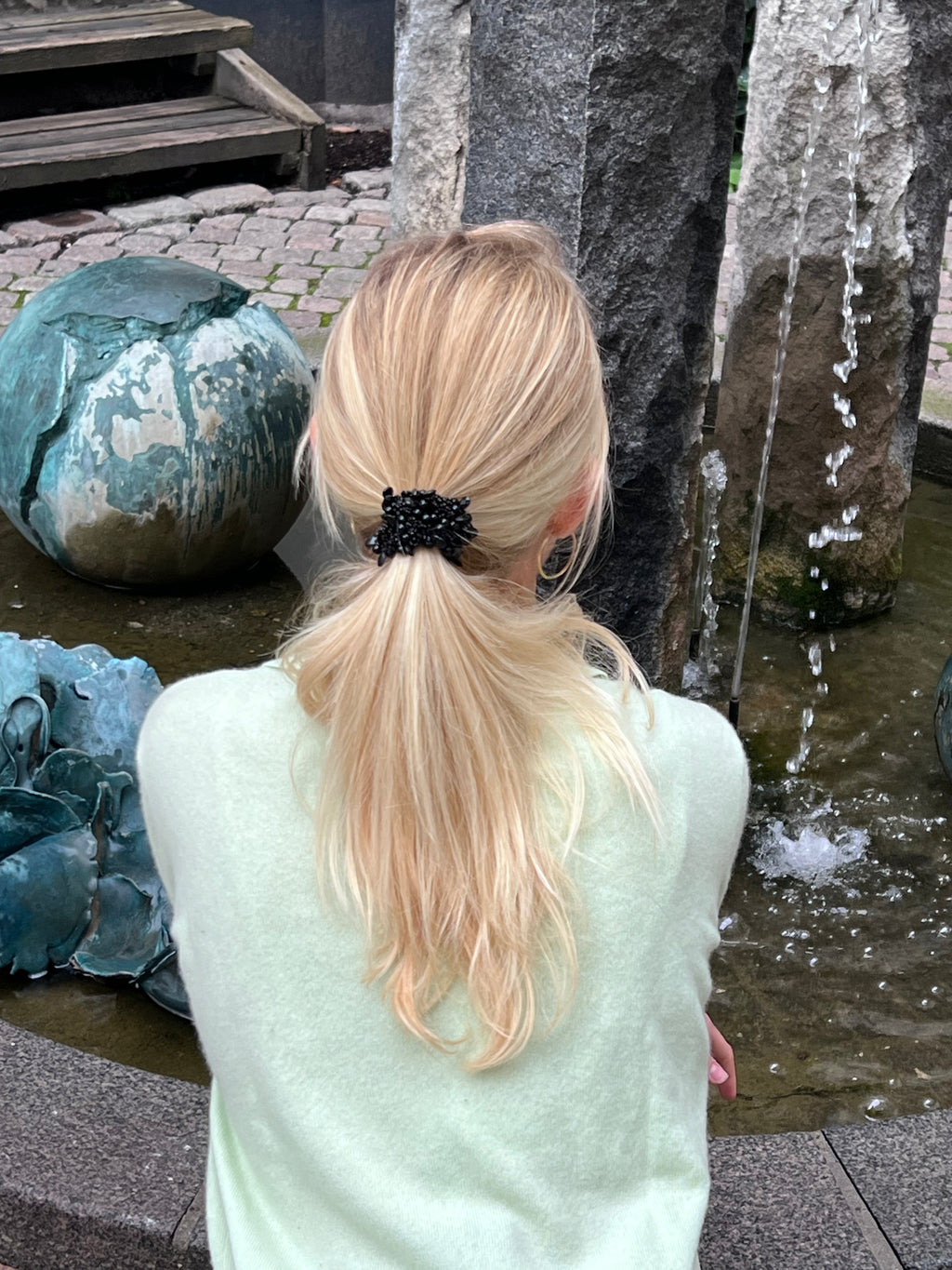 01 HAIR ACCESSORIES