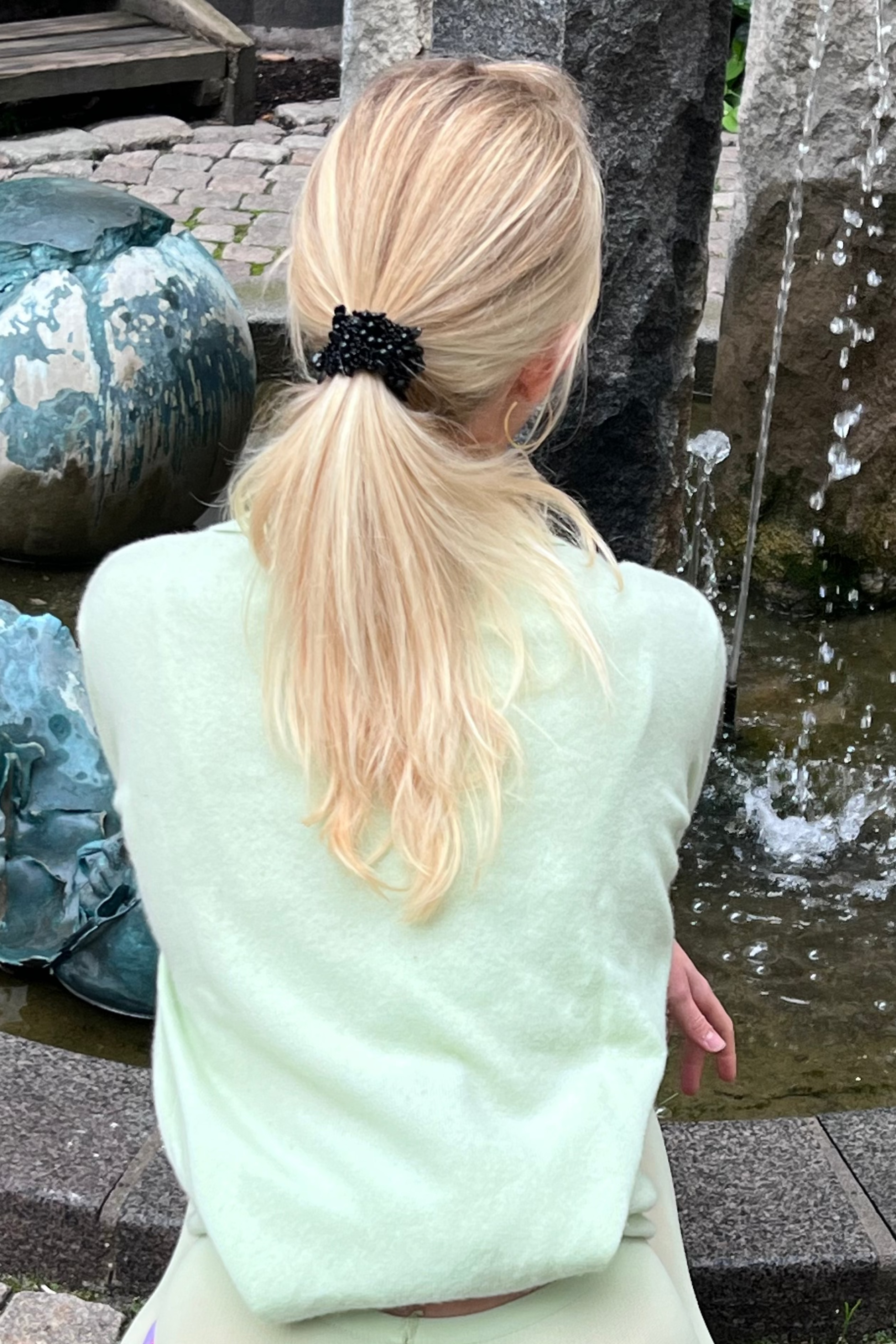 01 HAIR ACCESSORIES
